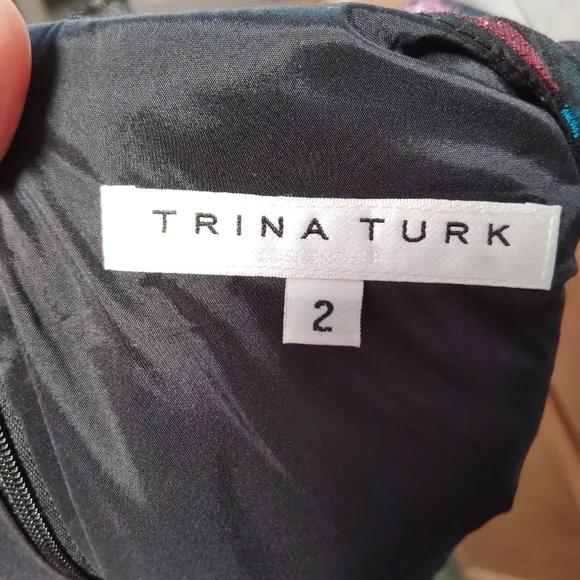 Trina Turk Davis Short Sleeve Top - Picture 6 of 7